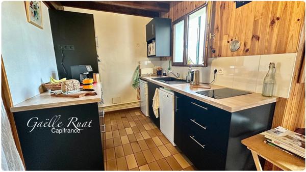 Chalet 3 faces 3 chambres sur parcelle de plus de 800 m² – Exposition sud / sud-ouest – Vue dégagée montagne