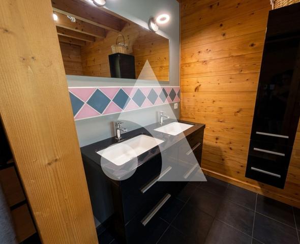Maison 4 pièces 118.74 m2