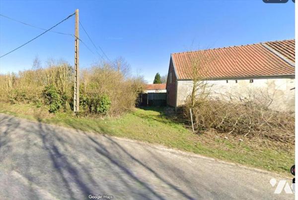 Bohain en vermandois - corps de ferme à rénover sur 1,70ha