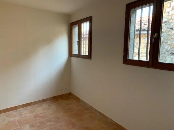 Appartement à louer aux Vans (07140)