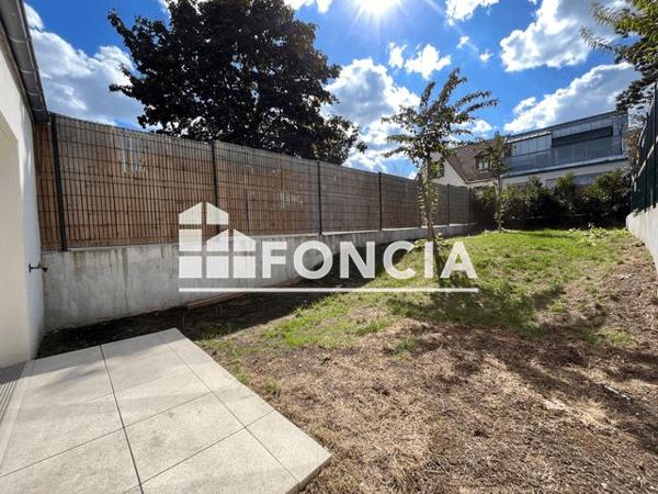 Location Maison 5 pièces 118 m² - 84 RUE VICTOR HUG0 Rosny-sous-bois 93110