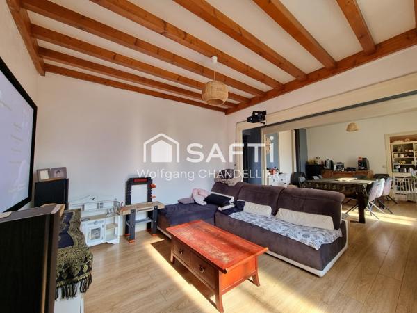 2 garages, panneaux photovoltaïques, véranda, etc...