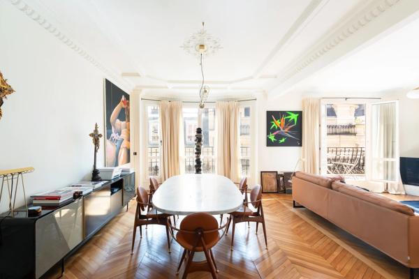 Appartement Paris 18 e - LAMARCK CAULAINCOURT / JULES JOFFRIN