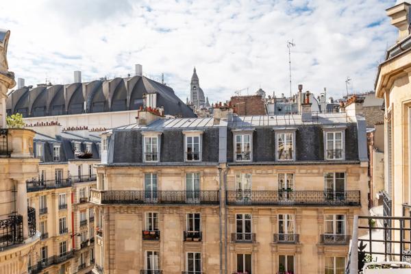 Appartement Paris 18 e - LAMARCK CAULAINCOURT / JULES JOFFRIN