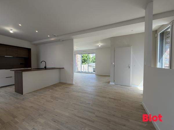 Maison 4 pièce(s)
