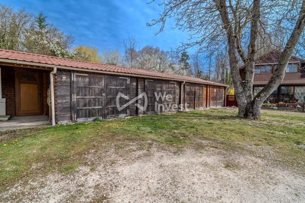 Demeure de caractère 453 m² avec T3, studio, garages et activité locative possible – Fresnes-en-Woëvre