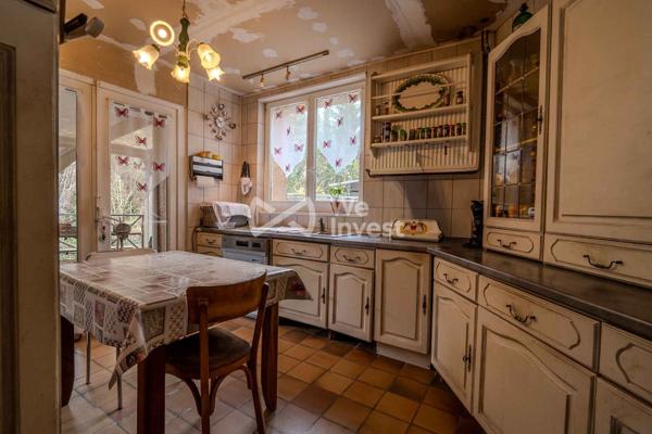 Demeure de caractère 453 m² avec T3, studio, garages et activité locative possible – Fresnes-en-Woëvre
