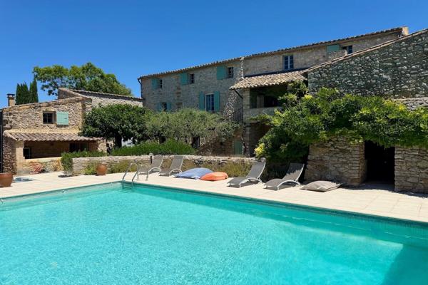 Vente Maison de luxe Uzès 9 Pièces 201.38 m²