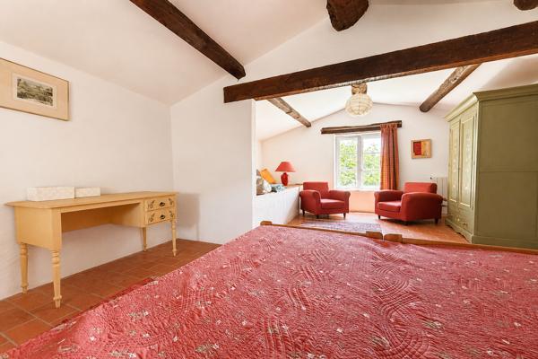 Vente Maison de luxe Uzès 9 Pièces 201.38 m²