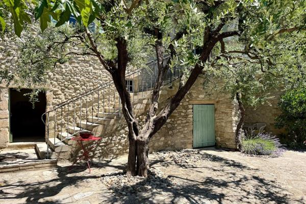 Vente Maison de luxe Uzès 9 Pièces 201.38 m²