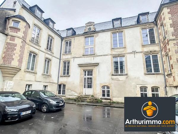Vente                                                      Appartement
                        
                     2 pièces                      64 m2                     à Laon