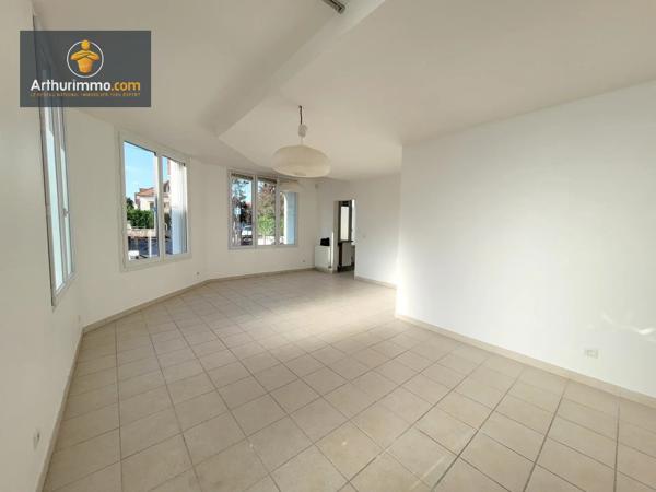 Location                                                      Maison
                        
                     5 pièces                      114 m2                     à Eaubonne