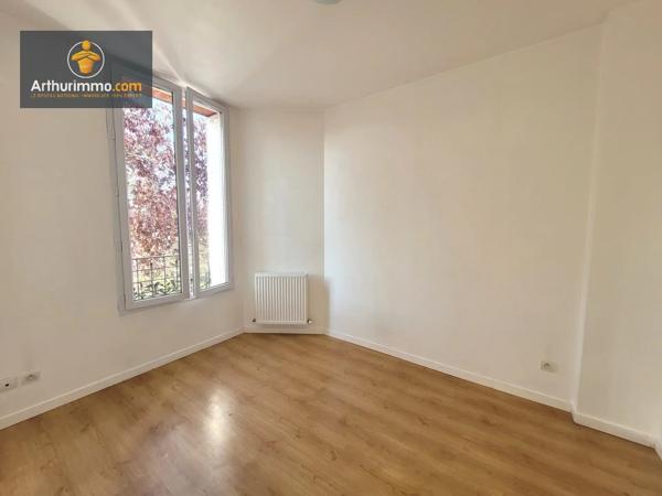 Location                                                      Maison
                        
                     5 pièces                      114 m2                     à Eaubonne