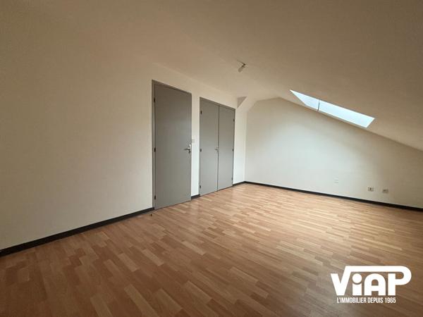 SPACIEUX T3 EN DUPLEX PROCHE DE LA PLACE DENIS DUSSOUBS , Limoges