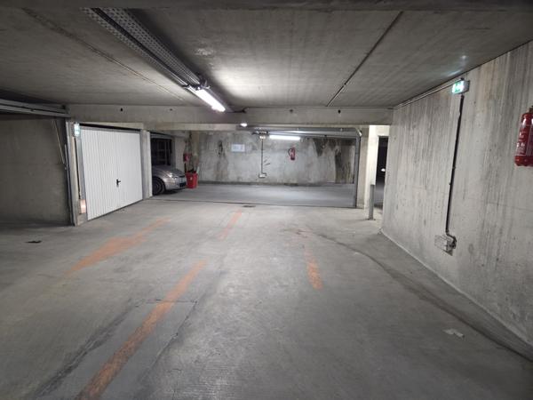 Vente Box 16m² dans résidence sécurisée - Le Camas