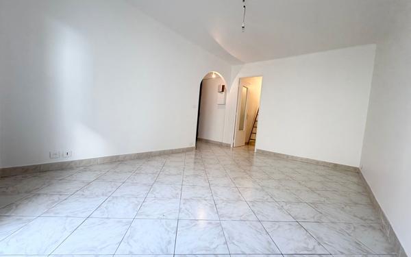 Appartement à louer    3 pièces • 54,17 m2 Nice