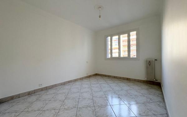 Appartement à louer    3 pièces • 54,17 m2 Nice