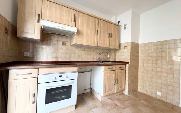 Appartement à louer    3 pièces • 54,17 m2 Nice