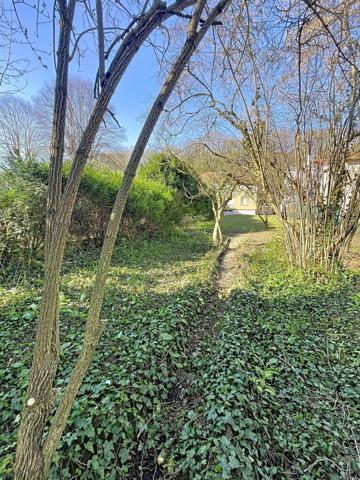 MAISON A FORT POTENTIEL A  ATHIS-MONS