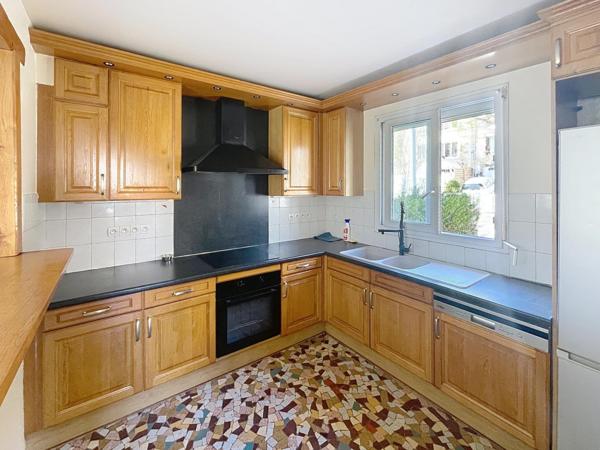 MAISON A FORT POTENTIEL A  ATHIS-MONS