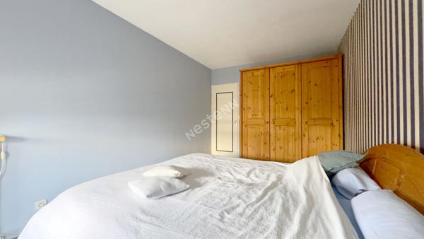 Appartement Villeurbanne T4 de 84.56 m² - étage élevé - cuisine équipée - balcon donnant sur le séjour et les chambres - cave et garage fermé