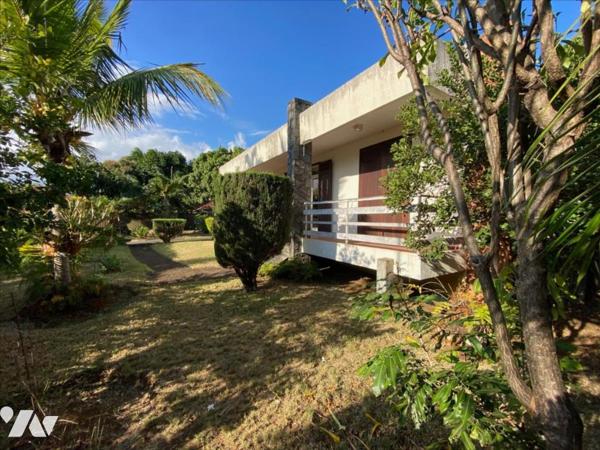 A Saint Pierre quartier Basse Terre charmante maison F4