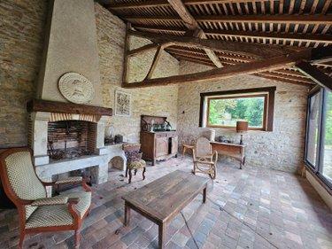 Maison de maître à vendre à Lignières dans le Cher (18160), ref : 25057
