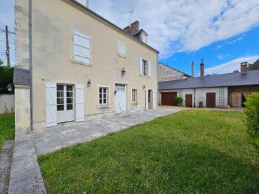 Maison de maître à vendre à Lignières dans le Cher (18160), ref : 25057