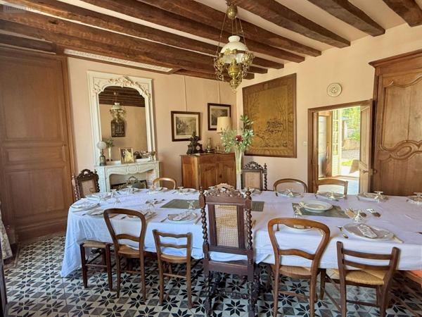 Maison de maître à vendre à Lignières dans le Cher (18160), ref : 25057