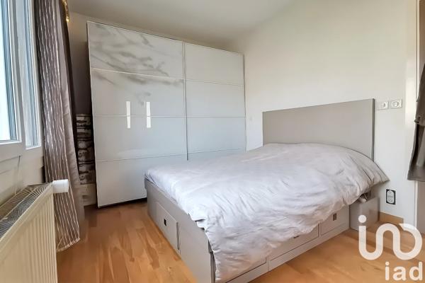 Maison traditionnelle 6 pièces de 134 m² à Villejuif (94800)