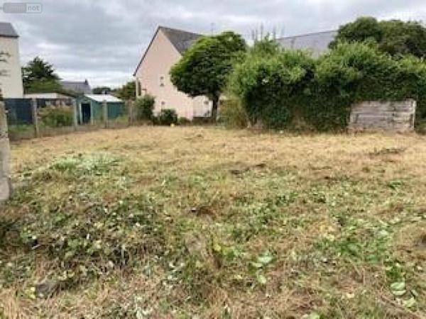 Terrain à Batir à vendre à Bédée en Ille-et-Vilaine (35137), ref : 050/2122