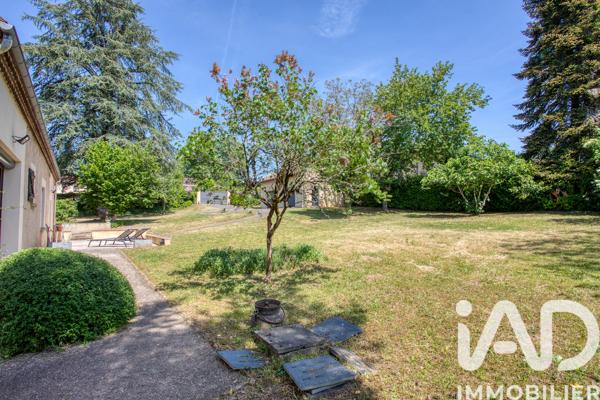 Maison à vendre 5 pièces 151 m² Sarlat-la-Canéda