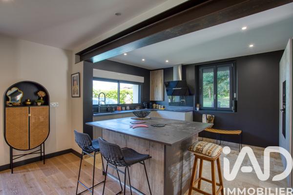 Maison à vendre 5 pièces 151 m² Sarlat-la-Canéda