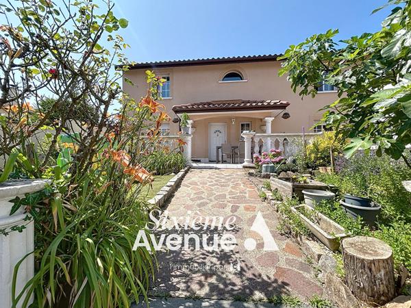 Maison 8 pièces 185.53 m2