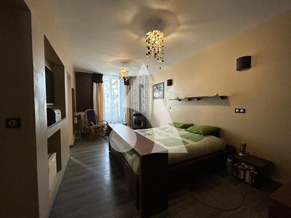 Maison 14 pièces 342 m2