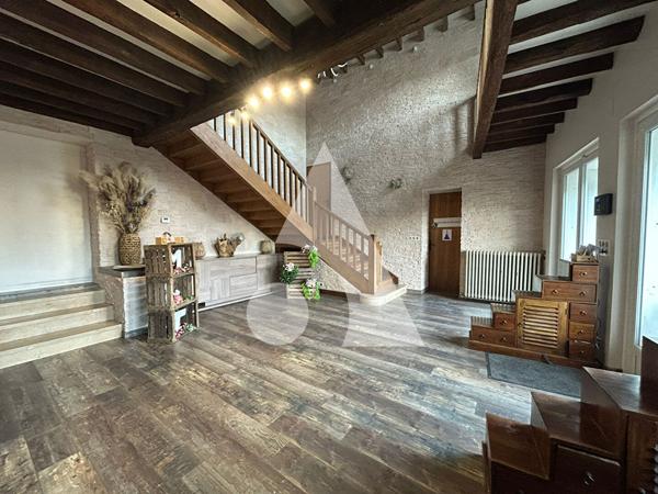 Maison 14 pièces 342 m2