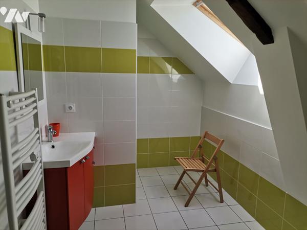 GEVEZE, Maison de 134 m² avec dépendances et terrain de 1700 m² env.