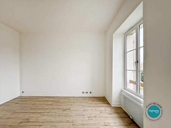 Grand studio 30m² + box