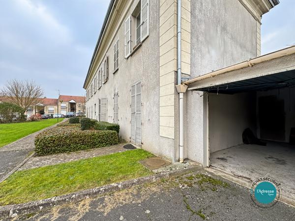 Grand studio 30m² + box