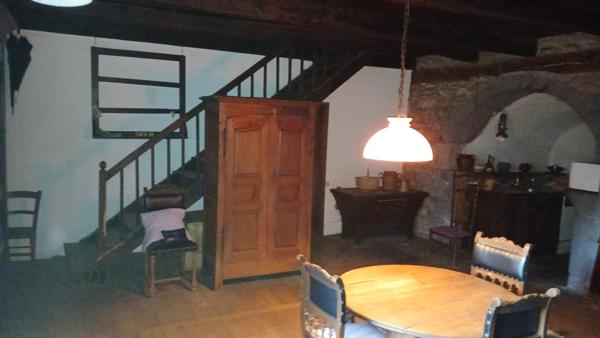 MAISON AUVERGNATE AVEC GRANGE Le Vigean (15200)