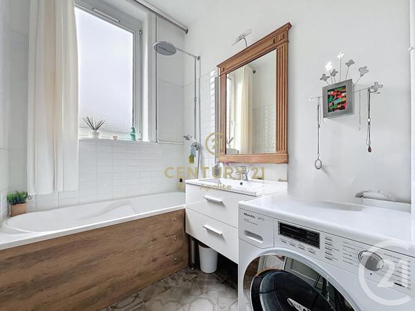 Appartement F4 à vendre  4 pièces - 87 m2 LA MADELEINE - 59