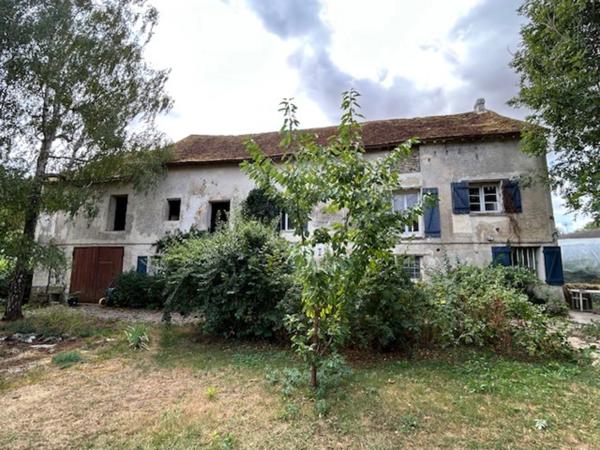 Maison à vendre 11 pièces + Grange Proche de LA FERTE SOUS JOUARRE (77)