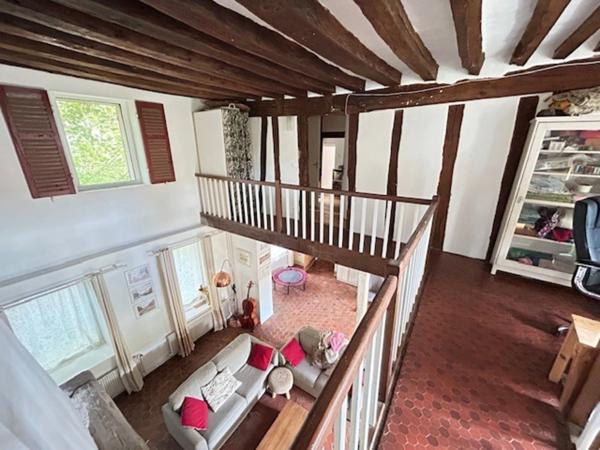 Maison à vendre 11 pièces + Grange Proche de LA FERTE SOUS JOUARRE (77)