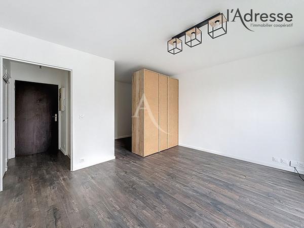 Studio Puteaux/Cave/31m2