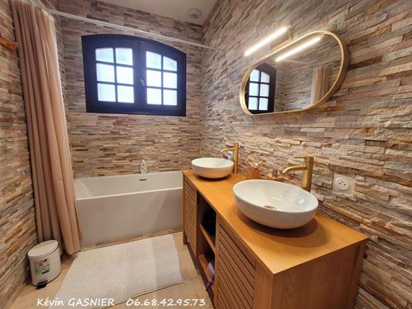 RUELLE SUR TOUVRE (16660) : Maison de plain pied de 157m2