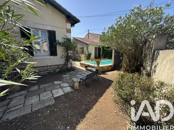 Maison à vendre 5 pièces 160 m² Nîmes