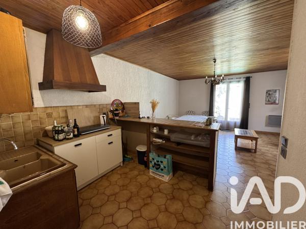 Maison à vendre 5 pièces 160 m² Nîmes