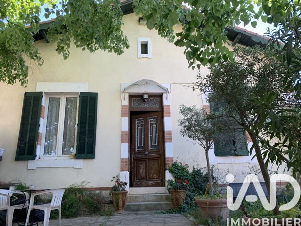 Maison à vendre 5 pièces 160 m² Nîmes