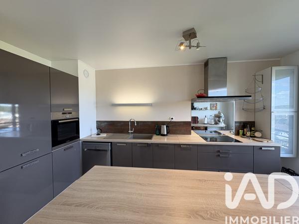 Appartement à vendre 4 pièces 77,48 m² Saint-Fargeau-Ponthierry
