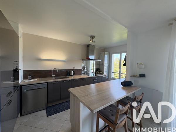 Appartement à vendre 4 pièces 77,48 m² Saint-Fargeau-Ponthierry